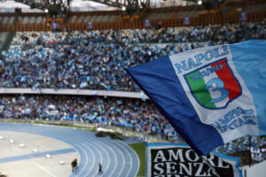 Scudetto, Maxischermo al Maradona per Udinese-Napoli.