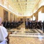 Abusi, Papa: “È il momento di riparare al danno fatto”