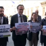 Siccità, flash mob Verdi: “Commissario è solo passerella”