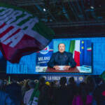 Fi, il messaggio di Berlusconi a convention azzurra: “Qui per voi”