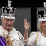Re Carlo III incoronato a Westminster: “Vengo per servire”