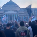 Napoli batte Fiorentina, riesplode la festa scudetto in piazza del Plebiscito