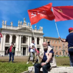 Ucraina, pro-Putin in piazza a Roma: “Qui per celebrare nostra futura vittoria”