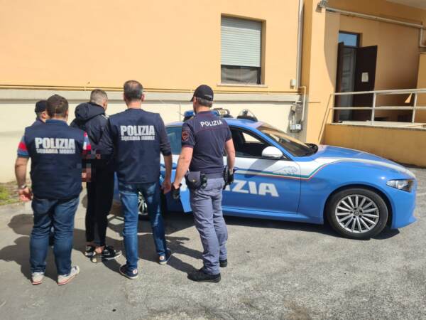 Latina, arrestato presunto stupratore della 16enne