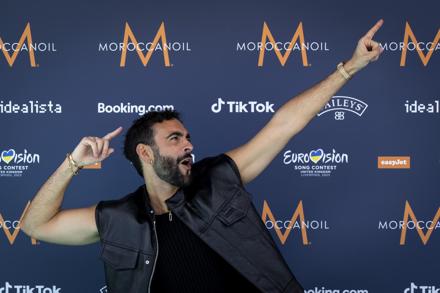 Eurovision, Marco Mengoni a Liverpool con ‘Due Vite’: “Voglio divertirmi”