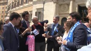 Napoli, deputati e senatori campani festeggiano
