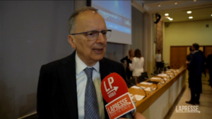 Intesa Sanpaolo, De Felice: “80mila laureati in più all’estero di quanti tornano in Italia”