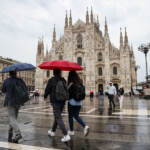 Meteo, piogge in arrivo al Nord: weekend condizionato dal maltempo