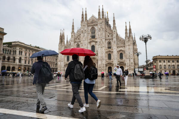 Milano, la città sotto la pioggia dopo la siccità