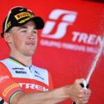 Giro d’Italia, Pedersen vince in volata la sesta tappa