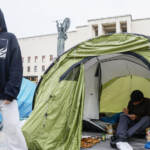 Caro affitti, si allarga la protesta delle tende