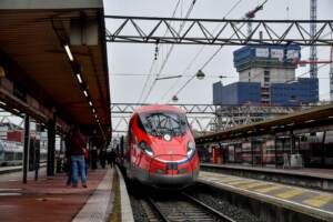 Frecciarossa Milano-Parigi, partito il primo storico treno