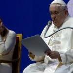 Natalità, Papa: “Pochi figli significa poca speranza”
