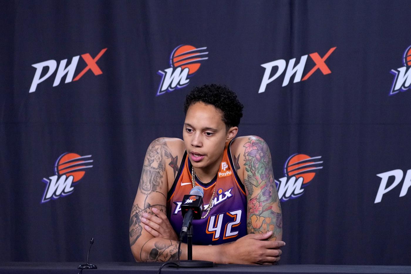 Basket, Brittney Griner torna in campo in Usa Basket, Brittney Griner torna in campo in Usa