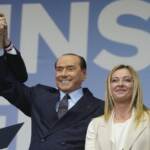 Meloni in visita da Berlusconi, oltre un’ora di colloquio