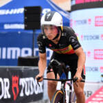 Giro d’Italia, Evenepoel positivo al Covid: lascia il Giro