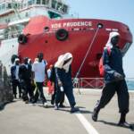 Migranti, Frontex: record 42mila arrivi illegali nel Mediterraneo