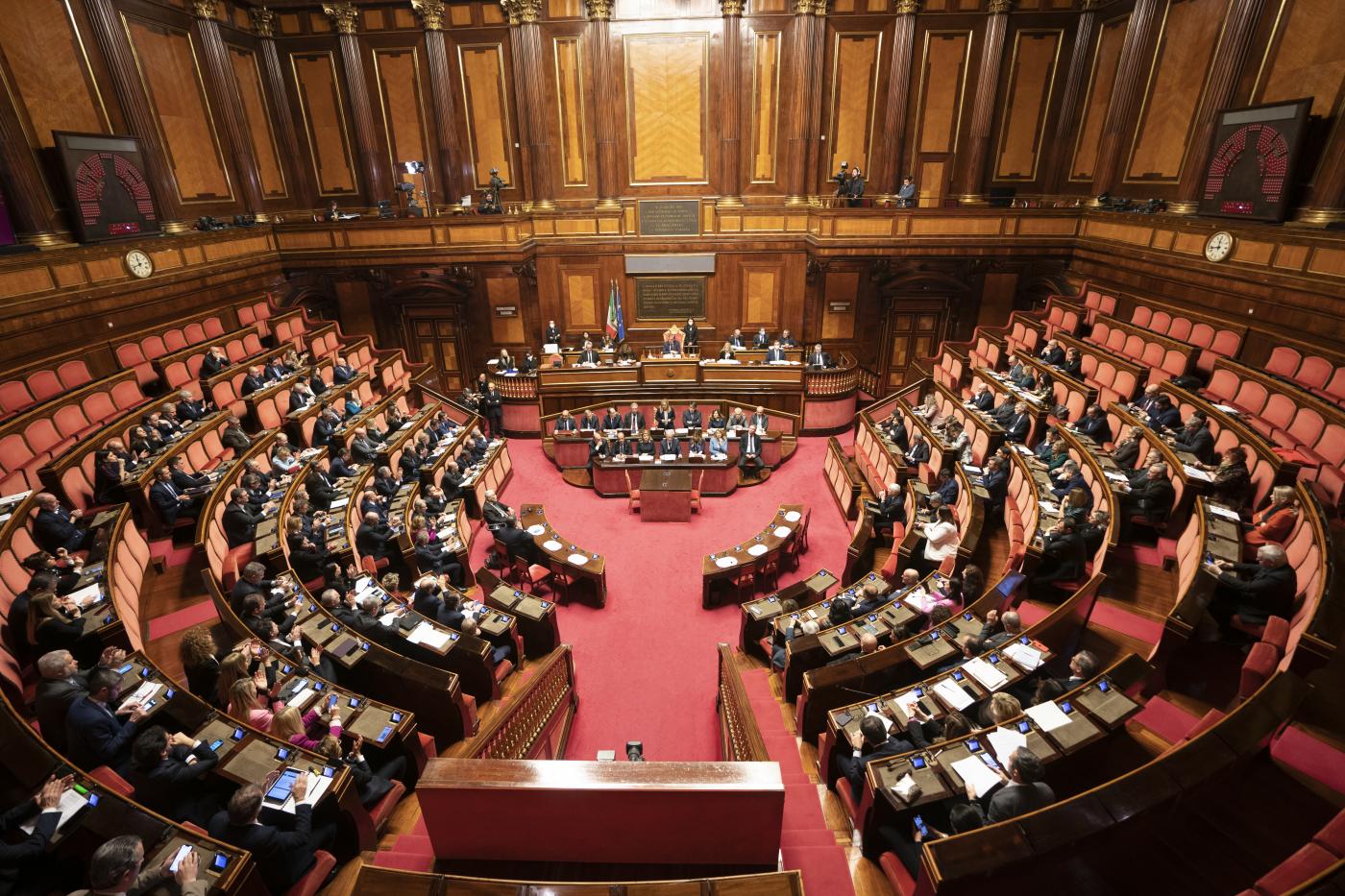 Dl Rigassificatori, ok Senato a fiducia con 97 sì: è legge