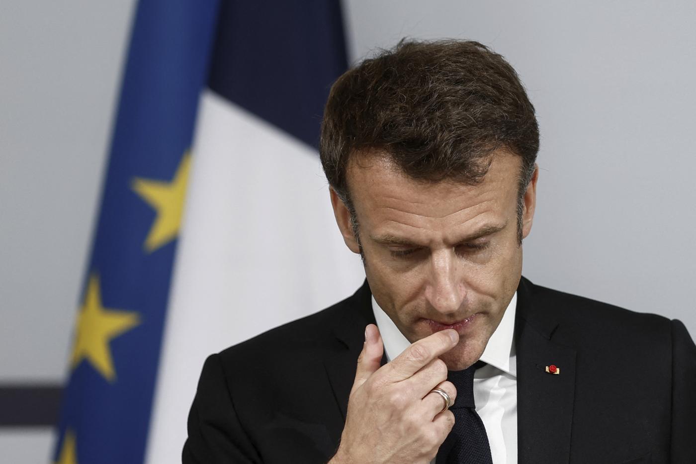 Francia, pronipote Brigitte Macron aggredito: “Inaccettabile”