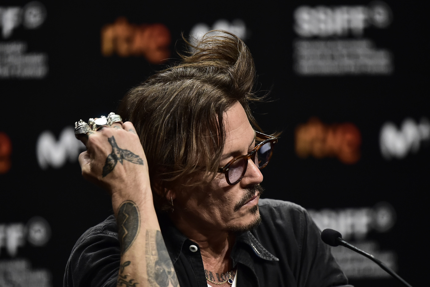 Cannes, Johnny Depp snobba Hollywood: “Non ci penso più”