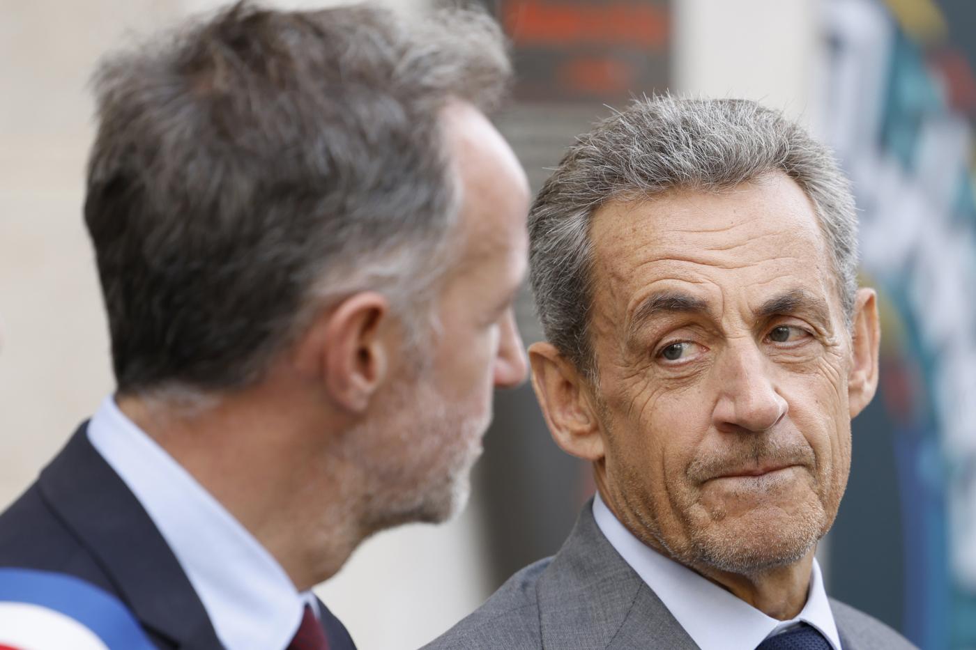 Francia, Sarkozy condannato in appello a tre anni