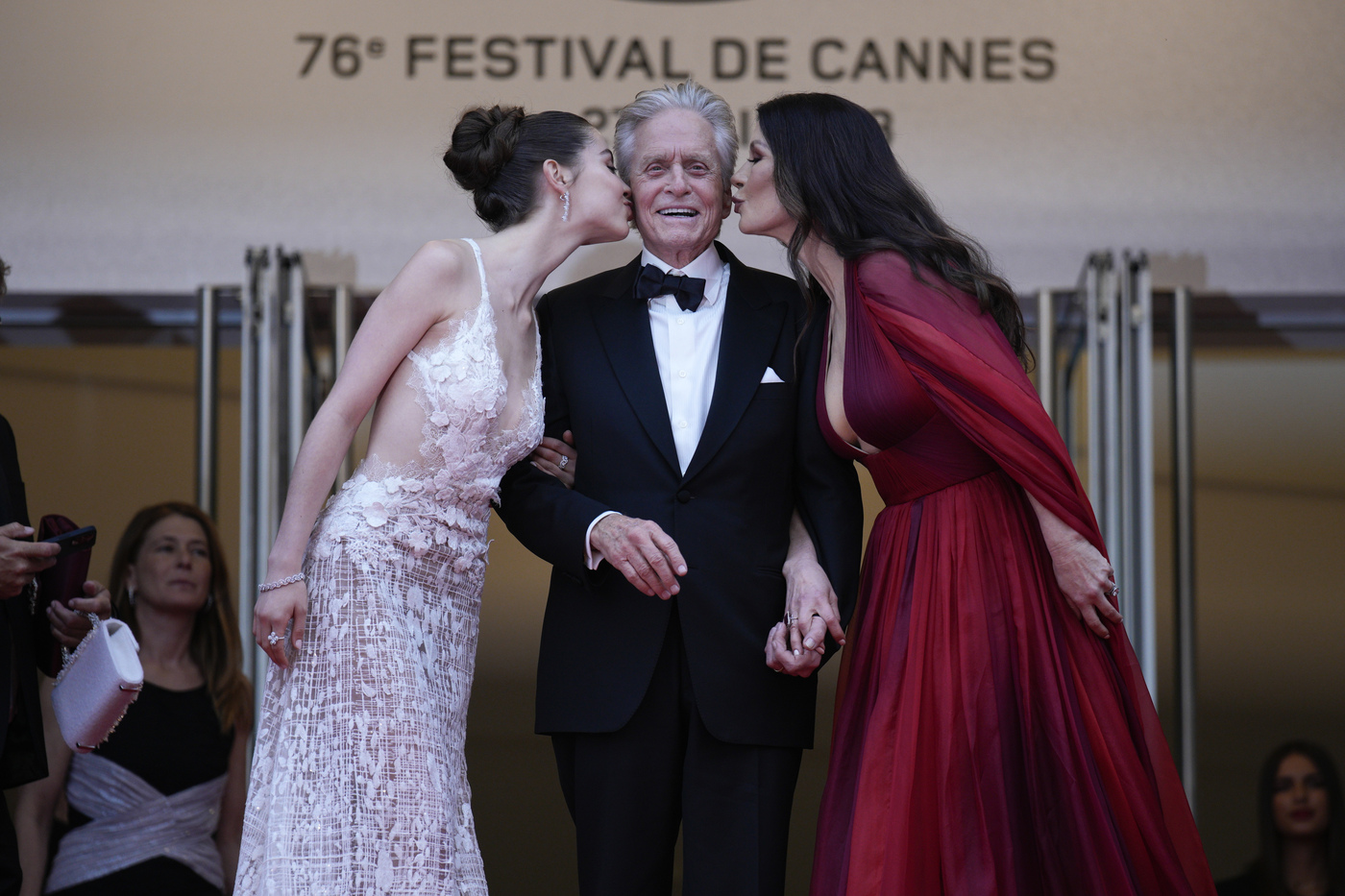 Festival di Cannes, standing ovation per Douglas Festival di Cannes, standing ovation per Douglas