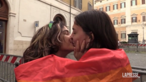 Roma, studenti davanti al Parlamento contro l’omotransfobia
