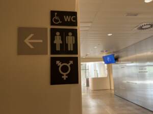 Consiglio Ue, bagni neutri e Ufficio per la diversità