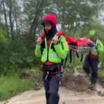 Maltempo, a Montereale (Cesena) disabile evacuato con la barella