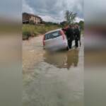 Lugo, auto bloccata nell’acqua: anziano salvato dalla polizia
