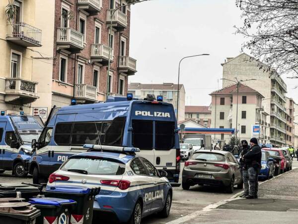 Sgomberato il centro sociale occupato La Crepa a Torino