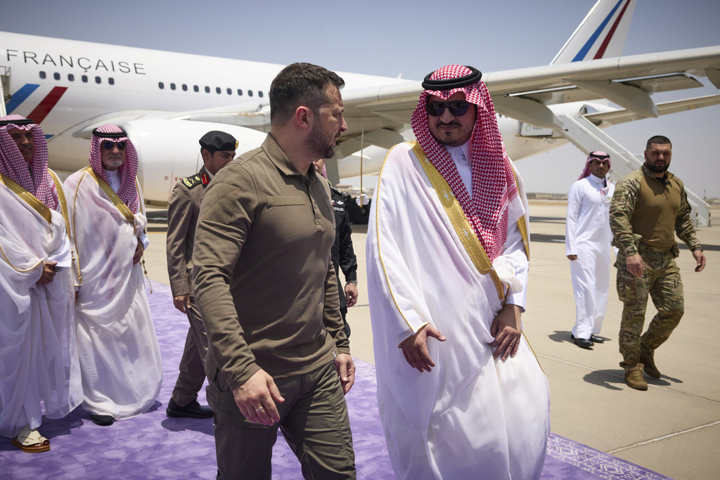 Ucraina, Zelensky a leader arabi: “Qualcuno fra voi ha chiuso gli occhi”