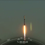 Space X lancia 21 satelliti in orbita