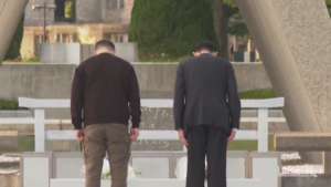 G7, Zelensky visita il memoriale di Hiroshima