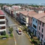 Maltempo in Emilia-Romagna, mezzo anfibio al lavoro a Conselice