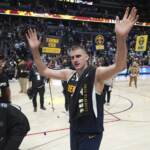 Basket, playoff Nba: Nuggets sul 3-0 contro i Lakers