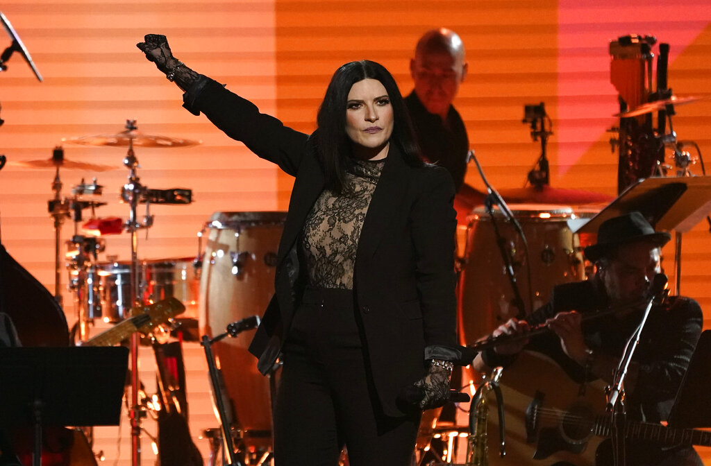 Maltempo, Laura Pausini devolve cachet concerti Venezia a 3 comuni Romagna