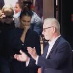 Cannes, sulla Croisette Alicia Vikander e Jude Law