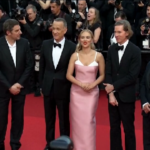 Festival di Cannes, sul red carpet il cast di “Asteroid City” di Wes Anderson