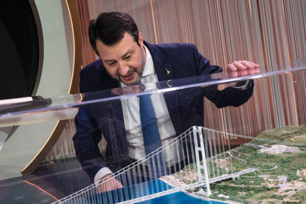 RAI - trasmissione Cinque Minuti Matteo Salvini e il Ponte sullo Stretto