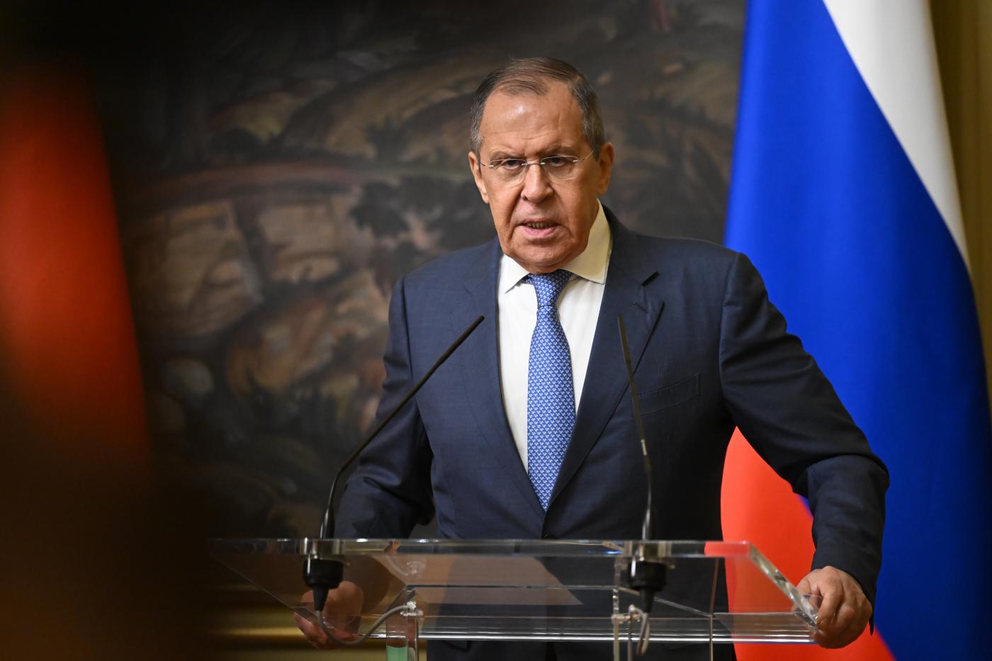 Ucraina, Lavrov: “Rischio scontro fra potenze nucleari”