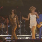 Addio a Tina Turner, la regina del rock: la carriera per immagini