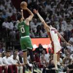Nba, Boston travolge Miami