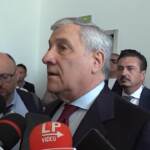 Migranti, Tajani: “Italia da sola non può fare tutto”