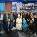 Papa Francesco, prima volta di un Pontefice in studio Rai
