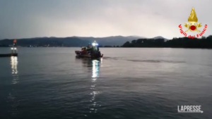 Barca a vela si ribalta nel Lago Maggiore, un morto e 4 dispersi