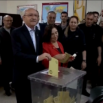 Presidenziali in Turchia, Kilicdaroglu vota a Ankara