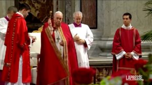 Pentecoste, Papa Francesco celebra la messa nella Basilica di San Pietro