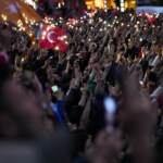 Turchia, dopo vittoria Erdogan crolla la lira