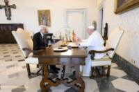 Papa Francesco incontra Il Presidente della repubblica Sergio Mattarella